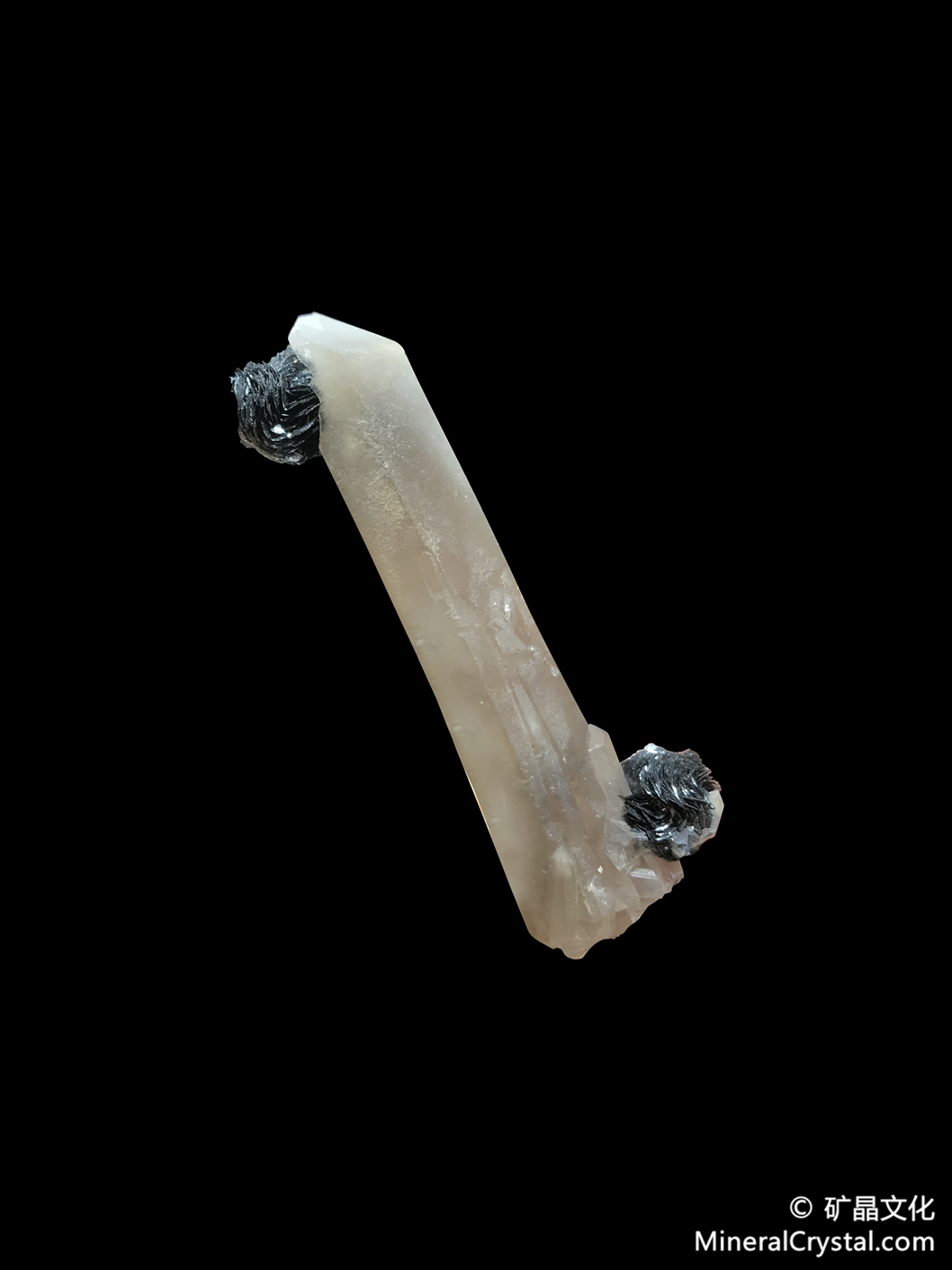 镜铁矿烟晶