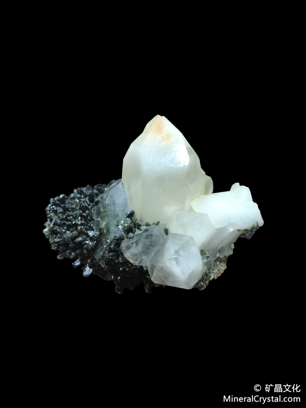 水晶、绿帘石