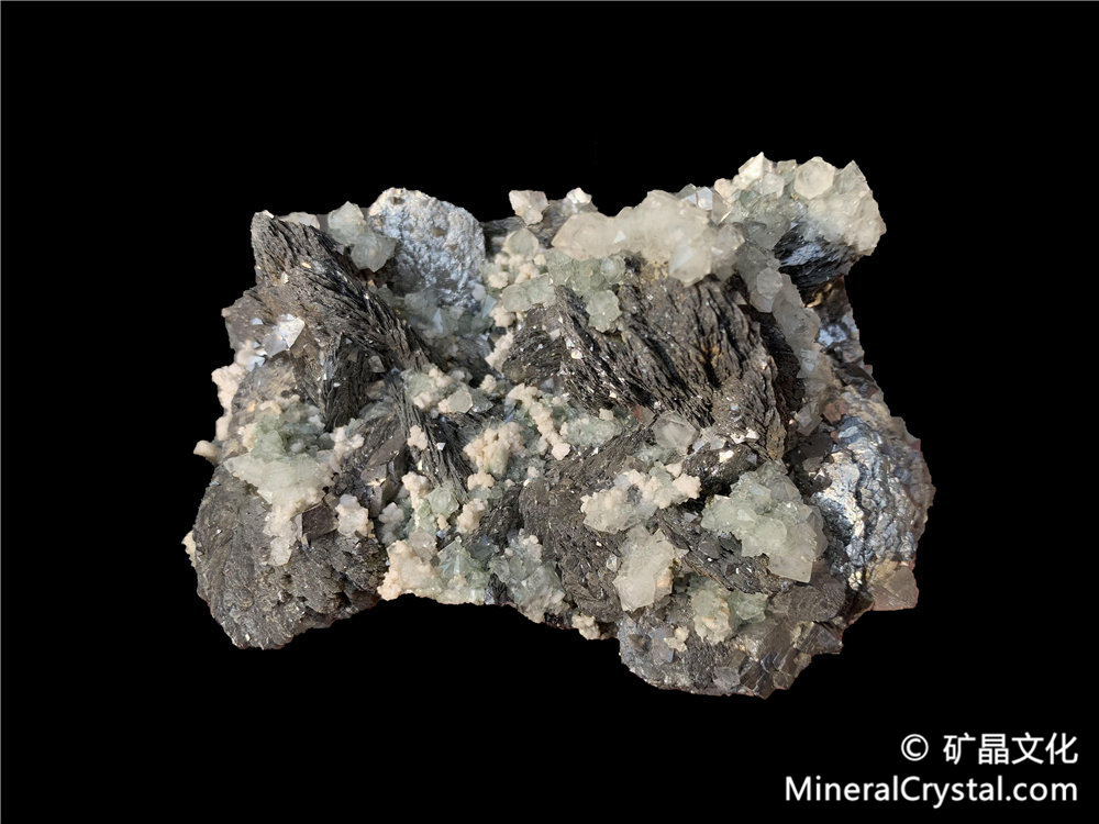 斜方砷铁矿，水晶，方解石， 毒砂